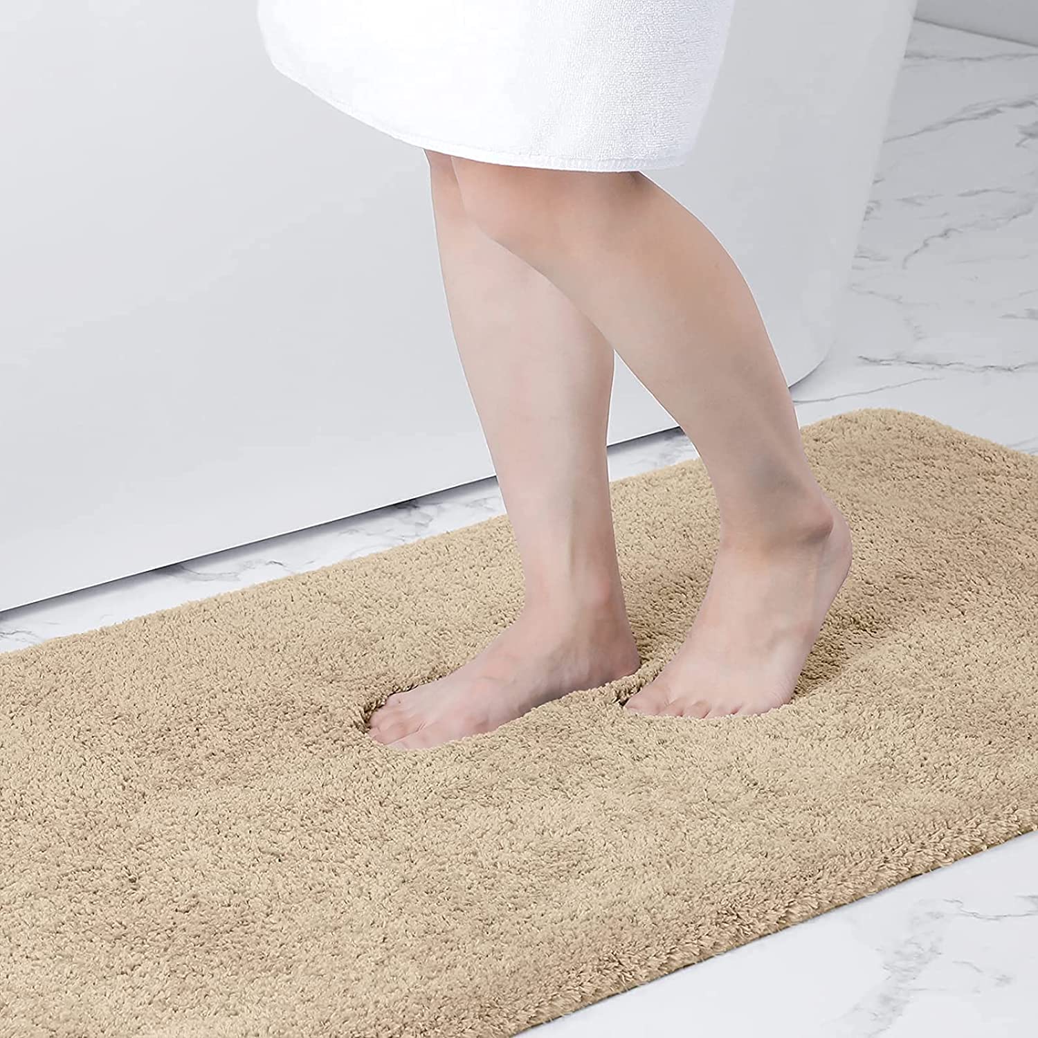 Large Size Microfiber Bath Mat with Anti Slip Backing - Beige Color, 45 cm X 75 cm